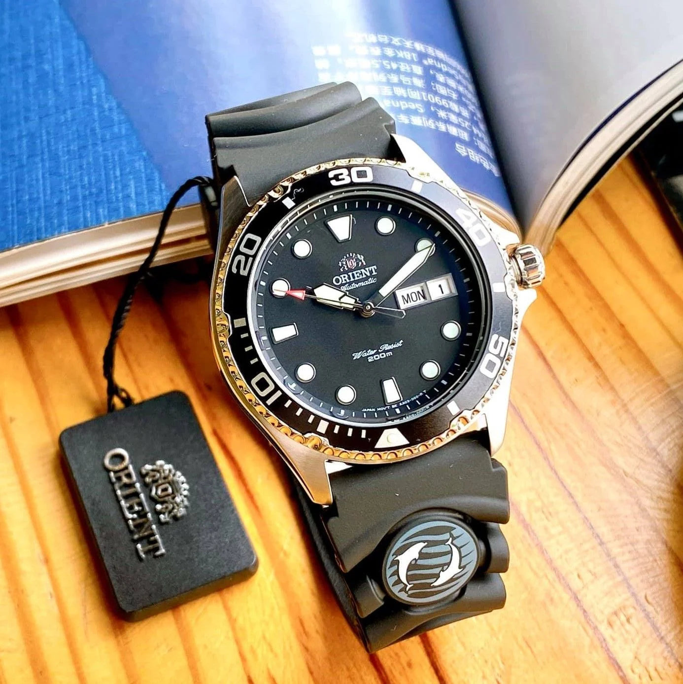 Reloj Orient de Caballero, Automático, 200 metros sumergible.
