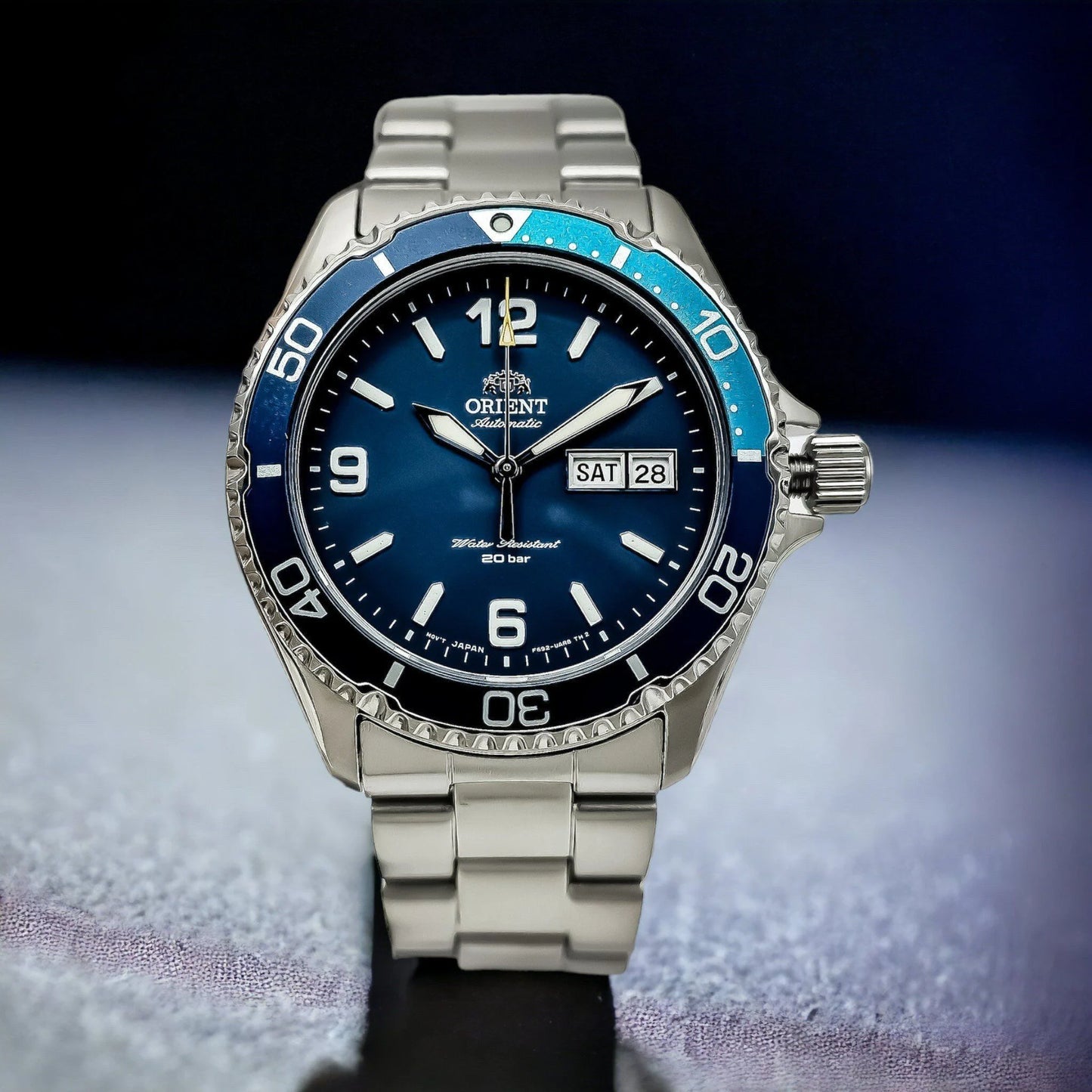 Reloj Orient Celeste Automático 200 metros sumergible.
