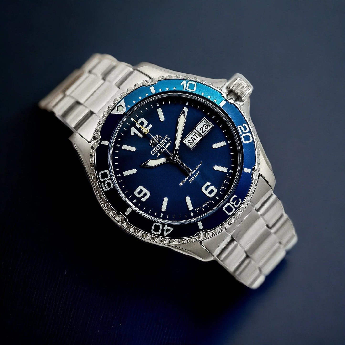 Reloj Orient Celeste Automático 200 metros sumergible.