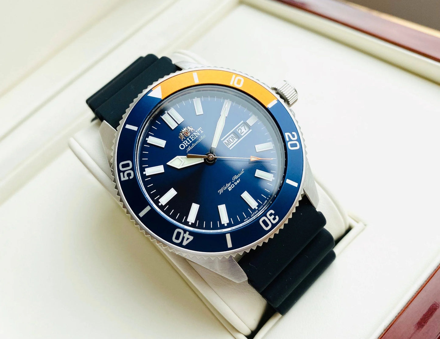 Reloj Orient de Caballero, Automático, 200 metros sumergible