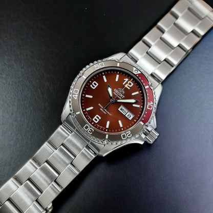 Reloj Orient Rojo Automático 200 metros sumergible.